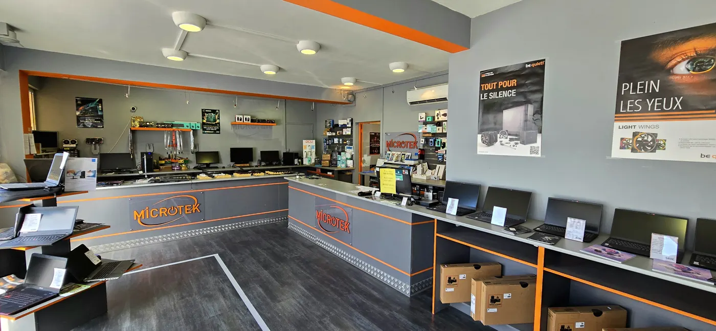 Intérieur de la boutique MICROTEK de Parentis-en-Born